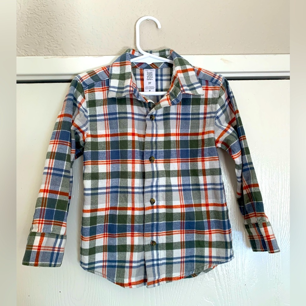 Long sleeve plaid button up